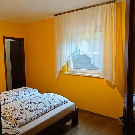 Apartma Evi
